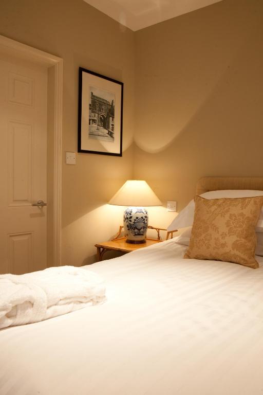 The Cavendish Arms Hotel Cartmel Room photo