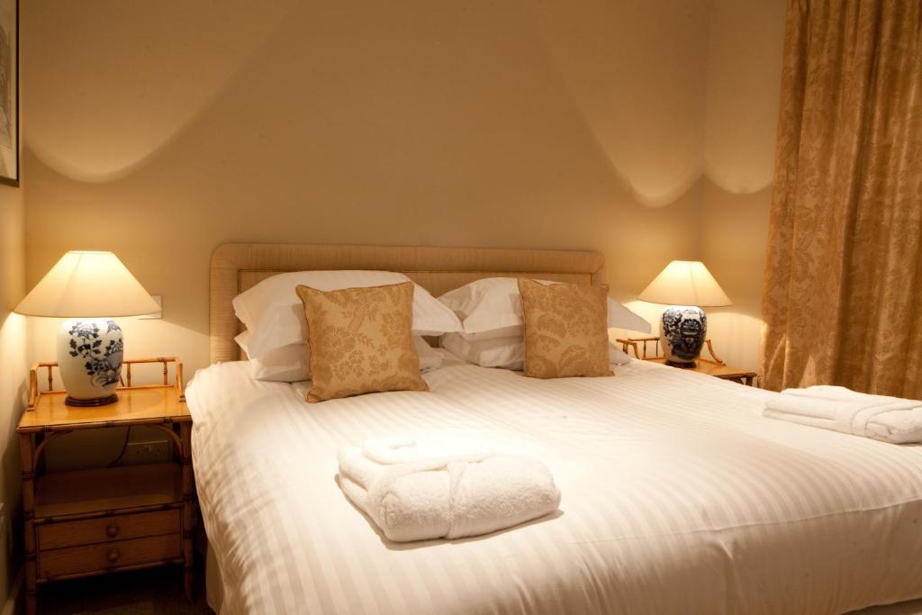 The Cavendish Arms Hotel Cartmel Room photo
